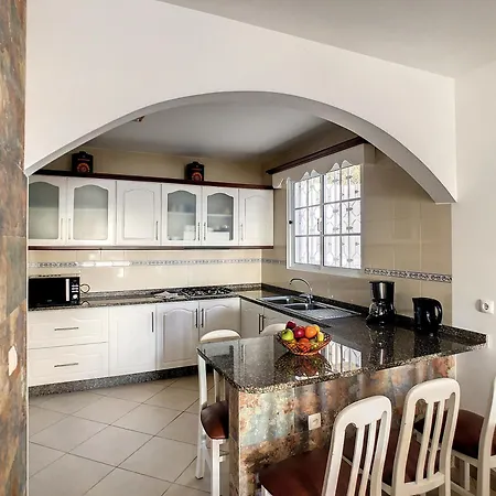 Naya House By Lovelystay * Paul do Mar (Madeira)