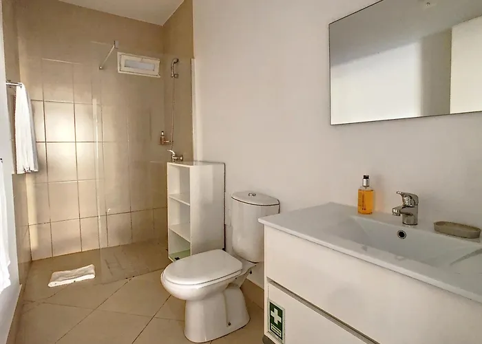 Naya House By Lovelystay