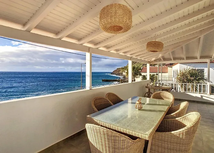 Naya House By Lovelystay *