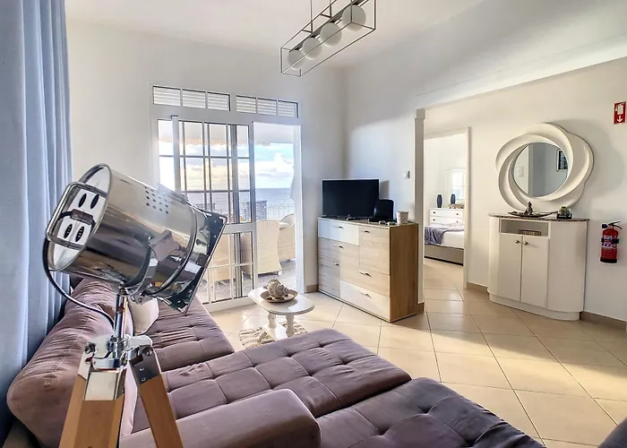 Naya House By Lovelystay בית נופש פול דו מאר