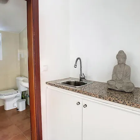 Naya House By Lovelystay *